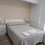 Hostel Iruna *