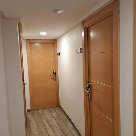Iruna Guest house