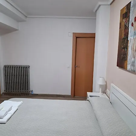 Iruna Guest house *