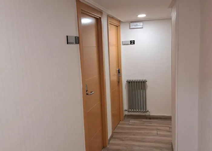 Iruna Hostal Santurtzi