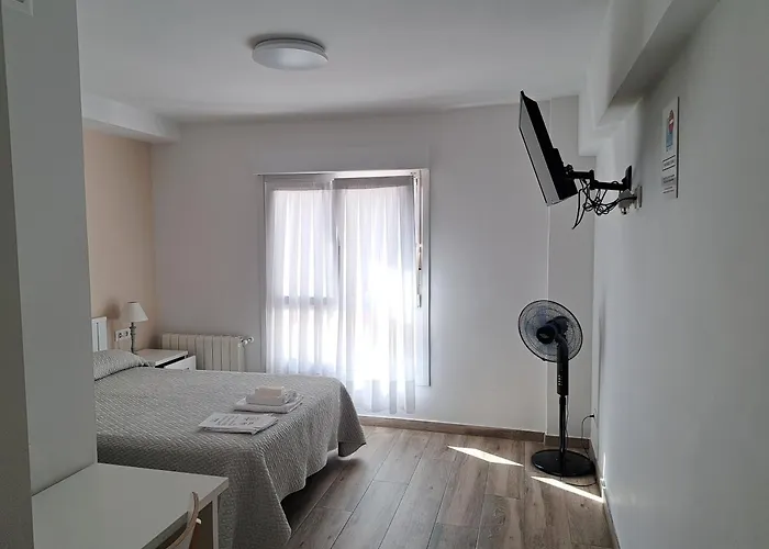 Hostal Iruna Santurtzi